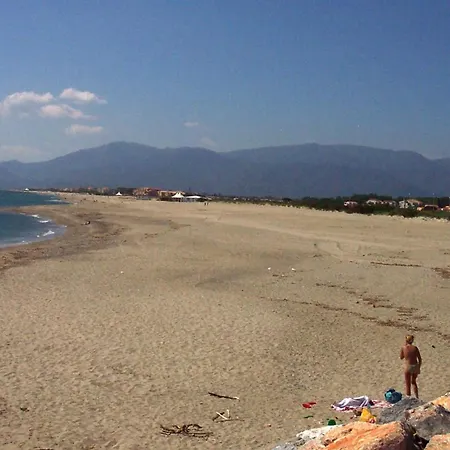 Soleil Catalan 50m2 , 2km Jardin Wifi Parking 2ch 4pers Cheque Vacance Apartment